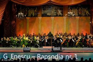 5.000 de spectatori la opera în aer liber FOTO