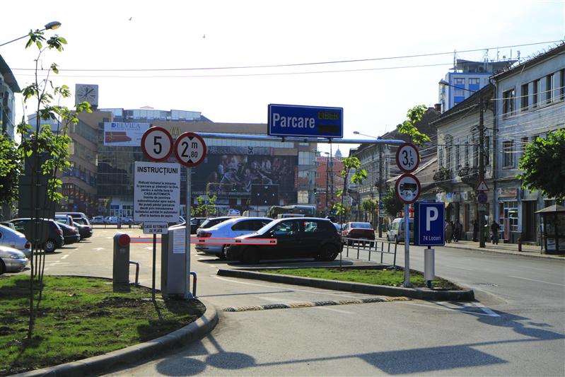 Informaticienii Clujului vor să rezolve parcarea în Elveţia şi Germania