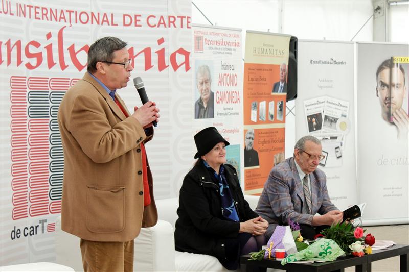Recuperarea scriitorilor exilului românesc, la Festivalul Internaţional de Carte Transilvania