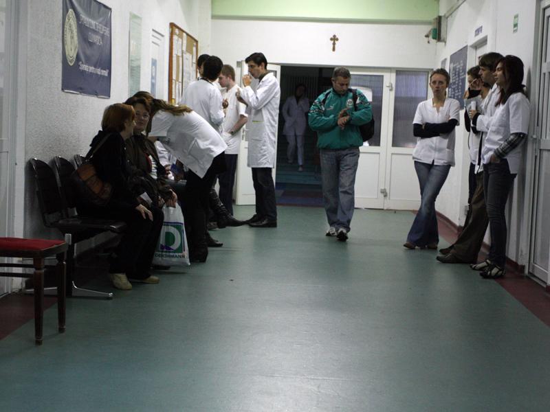 Rezidenţiat 2015: absolvenţii vor concura pe 3.800 de locuri
