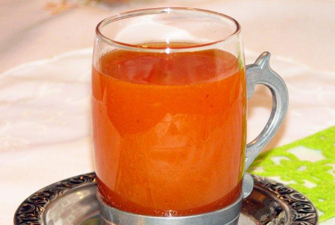 LEACUL sezonului rece: tratează HEPATITA şi PSORIAZISUL, combate STRESUL, alungă ANEMIA, fortifică INIMA