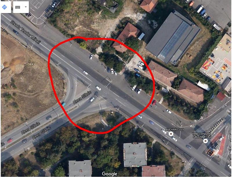 Sens giratoriu într-una din intersecţiile problemă. Când va fi amplasat