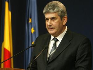 Oprea nu demisionează: Nu sunt vinovat şi îmi voi continua activitatea în Guvern