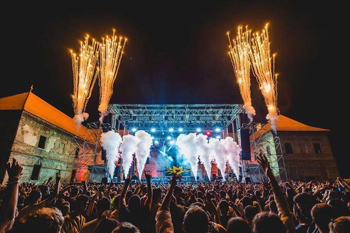 Primele nume la Electric Castle 2016 şi încă 3.000 de bilete puse în vânzare. Joi, 12 noiembrie