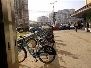 Pârtieee! Sezonul de biciclete începe iarna