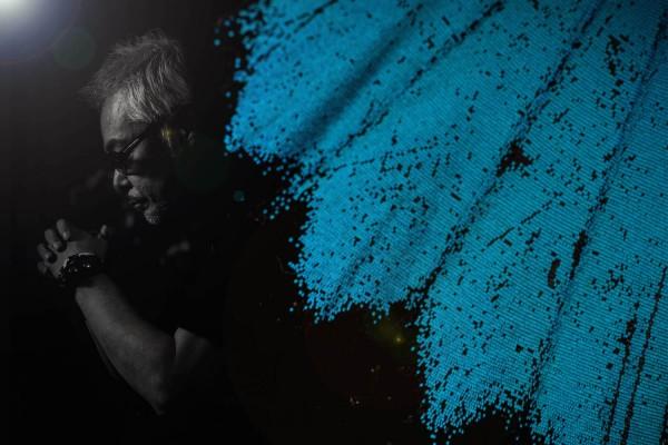 Party-ul de promovare EC cu DJ Krush, de la Bucureşti, amânat. DJ-ul va veni în România şi va depune o coroană de flori la ‪‎Colectiv‬