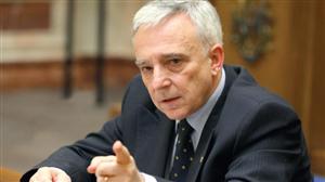Isărescu: Creşterea salariilor este inevitabilă în România, dar trebuie făcută prudent, câte puţin