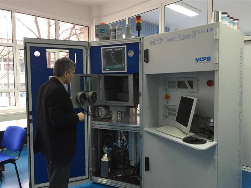Specialiştii clujeni vor să revoluţioneze industria auto din România cu ajutorul imprimantelor 3D