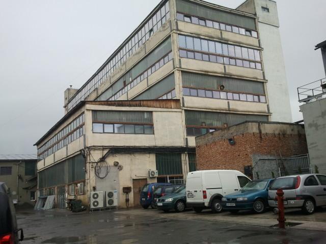 Început de an cu stângul pentru Fabrica de Pensule: scindări în conducere şi acuze ce-şi au soluţionare doar în instanţă 