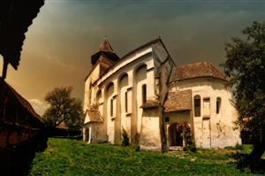 Ministerul Culturii vrea un fond pentru patrimoniu: peste 600 de monumente, în stare de precolaps