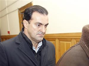 Cererea de eliberare condiţionată a lui Apostu, admisă din nou de Judecătoria Bistriţa 