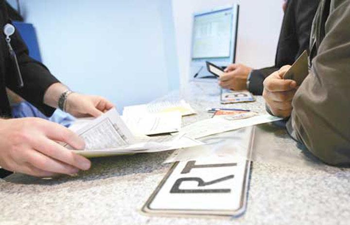 Cum va restitui fiscul taxele de poluare pentru maşini