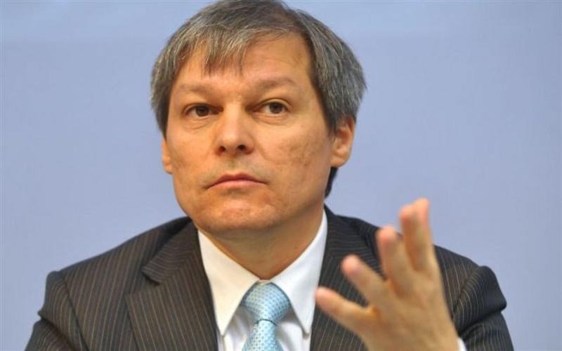 Cioloş explică de ce nu a revenit asupra demiterii lui Alexandrescu şi ce aşteaptă de la Şuteu