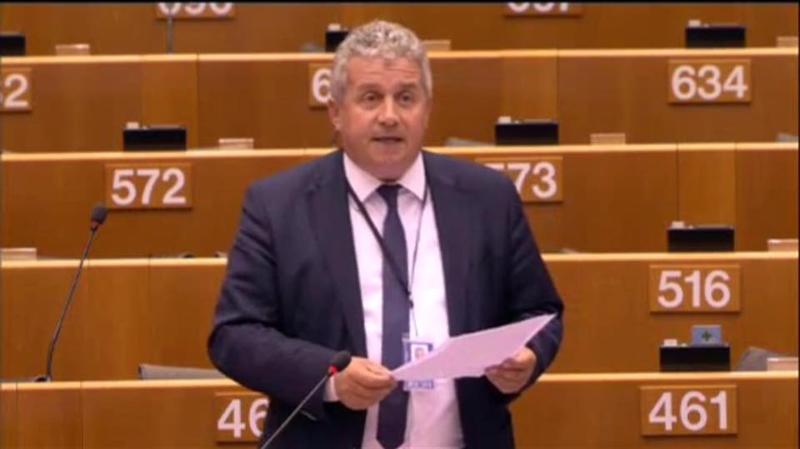 UE încurajează înfiinţarea de organizaţii ale producătorilor agricoli