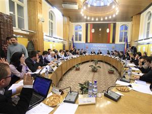 Boc: „Avem 17 consilieri locali