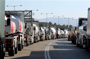 Transportatorii solicită guvernului îngheţarea tarifelor la RCA. Care vor fi preţurile finale