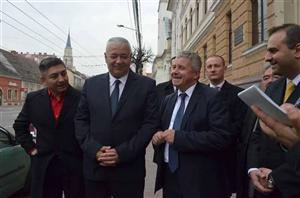 Aripile PDL şi vechiului PNL nu vor avea paritate pe liste la parlamentare. Cum se împart locurile eligibile la  Cluj