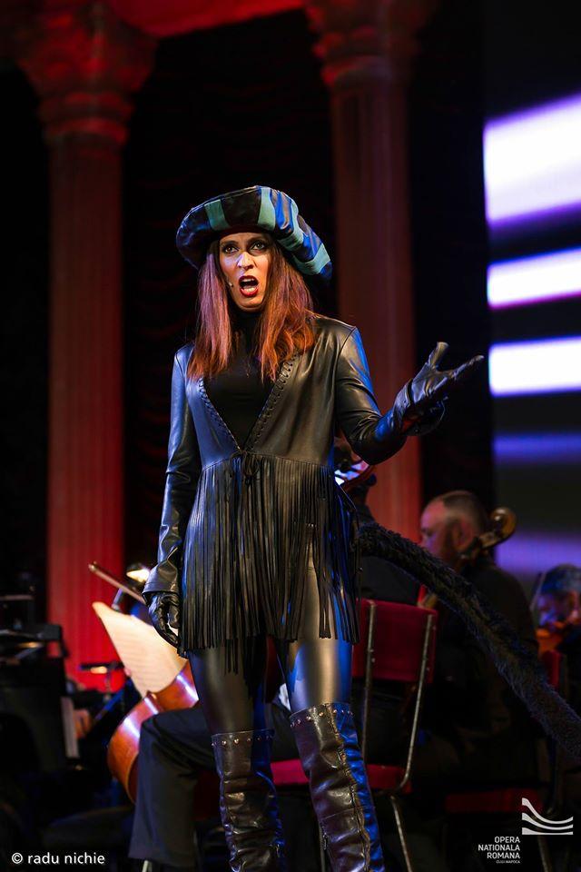 Mii de clujeni la deschiderea noii stagiuni a Operei Române, concert în aer liber FOTO/VIDEO