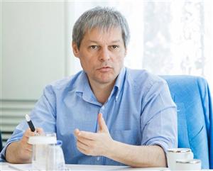 Dacian Cioloş: Nu candidez. Sper să existe viaţă şi după alegerile parlamentare, sper că va fi una activă