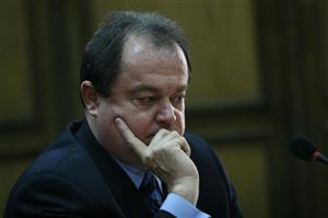 Sechestru pe averea lui Vasile Blaga, până la concurenţa sumei de 700.000 de euro 