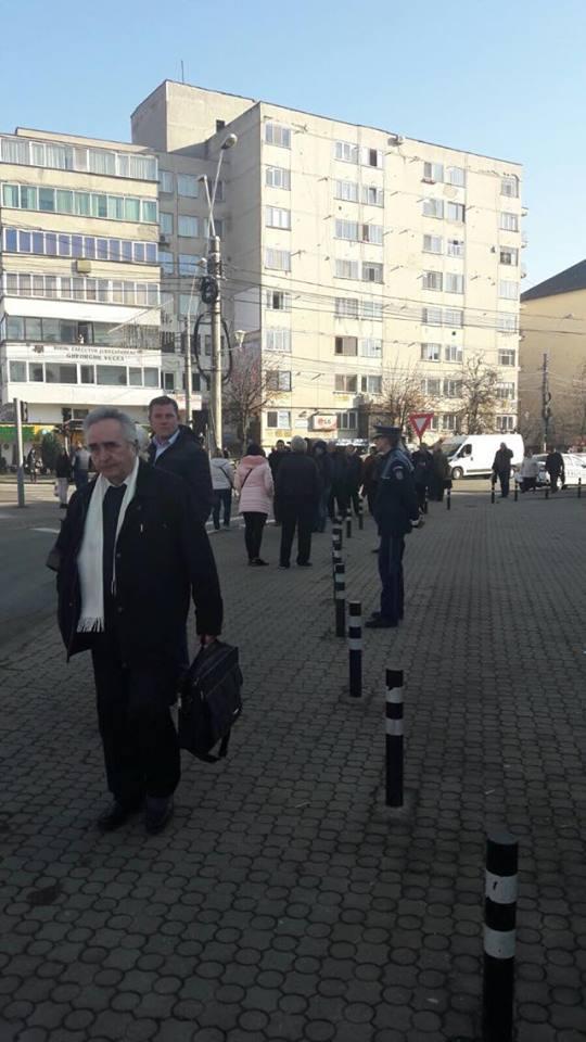 Alertă cu bombă la Baia-Mare FOTO