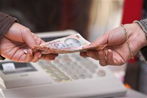 Efectul salariului minim: niciun an după 1989 cu trai decent