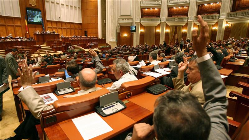 Deputații, convocați de Dragnea pe 5 ianuarie