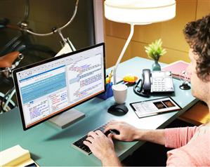 Mai puțin de jumătate dintre firme au pagină de internet