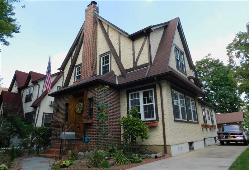 Casa în care a copilărit Donald Trump, de vânzare