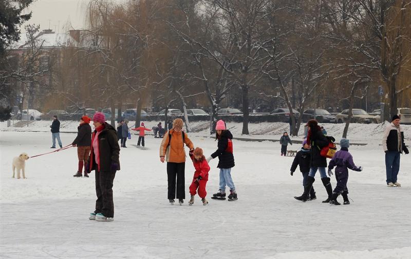 Se face un patinoar la Cluj. Cu 3,5 milioane de euro