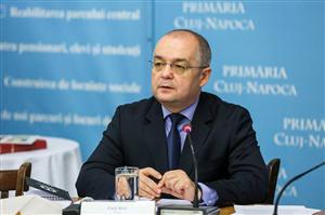 Ce le-a scris Emil Boc parlamentarilor de Cluj. Le cere sprijin pentru un al doilea proiect major