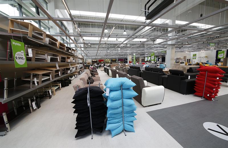 Mai rapizi ca IKEA. Concurenţa austriacă vine la Cluj