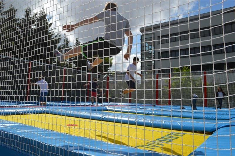 Din acest week-end, începe sezonul de distracţie în Iulius Parc: sărituri pe trambulină şi eveniment cu muzică, magie şi film (P)