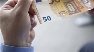 Noua bancnotă de 50 de euro a intrat pe piaţă. Cum arată noua versiune