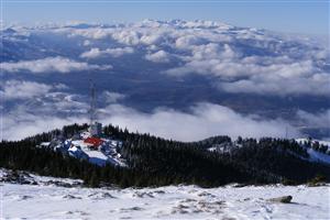 Tragedie în munți. Doi copii, surprinși de avalanșă