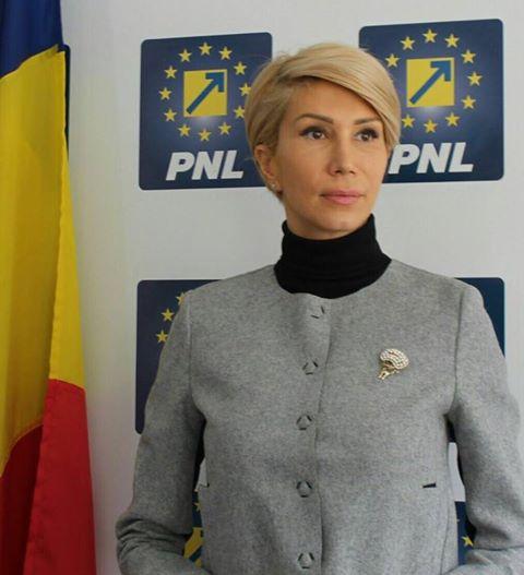 Raluca Turcan: Iau în considerare o candidatură la nivel naţional, la Convenţia PNL din 17 iunie