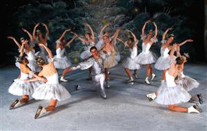 Ansamblul Baletului pe Gheaţă din Sankt Petersburg revine la Cluj