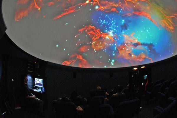 Singurul planetariu mobil din România revine la Cluj