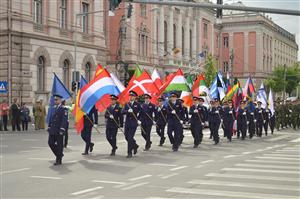 Poezii şi cântece patriotice, de Ziua Europei, la Cluj