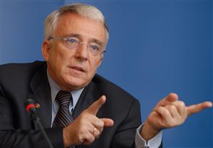 Isărescu, despre economie: 