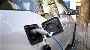 Proiectul de lege care obligă la instalarea de stații de reîncărcare pentru maşini electrice. Cine dă banii