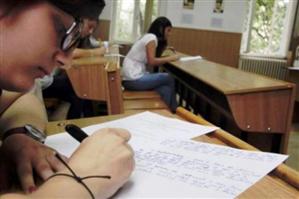 Bacalaureat 2017. Au început probele de evaluare a competenţelor digitale