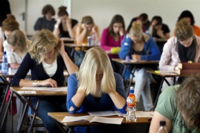Patru tentative de fraudă la evaluarea națională