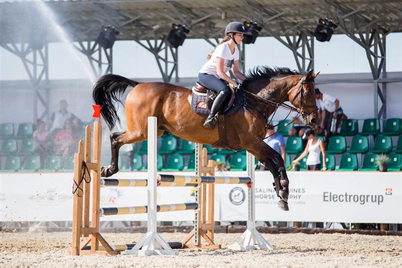 Final competiţional la Salina Equines Trophy. Cashmere şi Ionuţ Ursache au câştigat turul general Golden FOTO