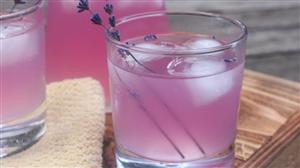 Limonada de lavandă. Băutura care de scapă de durerile de cap