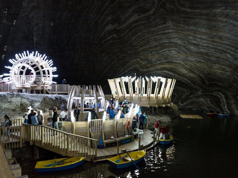 Două obiective din Cluj, introduse într-un circuit turistic al Transilvaniei