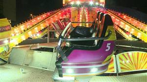 Trei adolescente, rănite după ce au fost aruncate dintr-un carusel la un Festival al Berii - FOTO