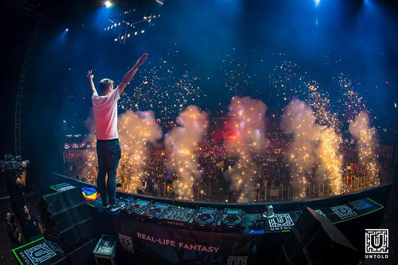 Armin van Buuren a închis stadionul şi a mixat până după răsărit la Untold FOTO/VIDEO