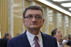Avocatul Poporului amână să atace la CCR majorarea CAS şi CASS pentru contractele part-time
