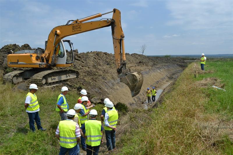 Proiectele de irigaţii primesc gratis de la stat până la 1,5 milioane de euro 